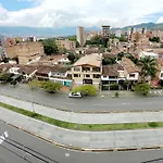 Hermoso Apartasuite Amoblado en la ciudad de Medellín - Barrio Belen los Molinos